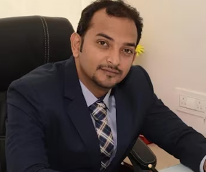 Kamlesh-Pandey-bg