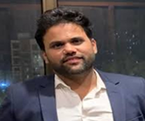 Santosh-Pandey-bg